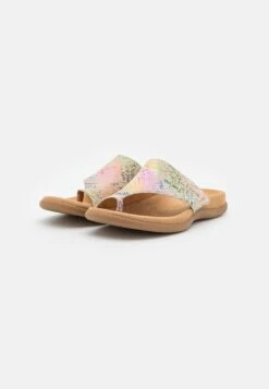 Gabor 23.700 - Teensandalen - Beige/Multi-Coloured 10 Gabor 23.700 - Teensandalen - Beige/Multi-Coloured -Gabor Schoenen 066560c13a3344dfb3a85587e6da5ae4
