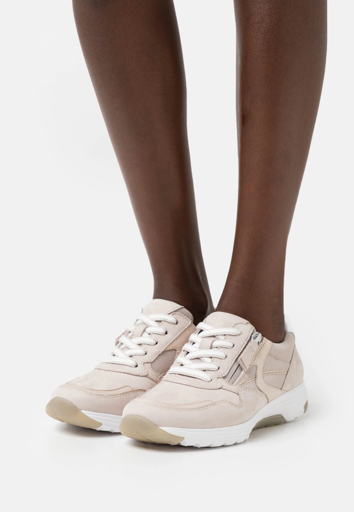 Gabor Comfort Sneakers Laag - Puder/Weiß 3 Gabor Comfort Sneakers Laag - Puder/Weiß