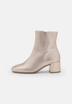 Gabor Comfort Korte Laarzen - Puder 9 Gabor Comfort Korte Laarzen - Puder -Gabor Schoenen 46528af5dcd04b9a8c6b285a54ea0b58