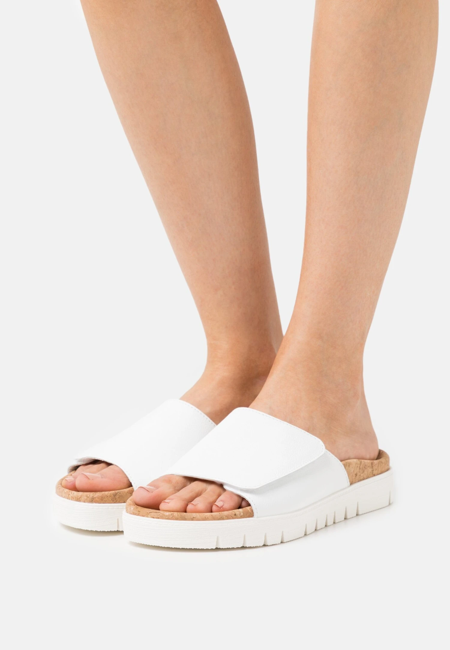 Gabor Muiltjes - Weiß 3 Gabor Muiltjes - Weiß