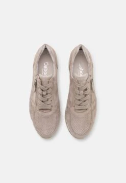 Gabor Comfort Wide Fit - Sneakers Laag - Puder 13 Gabor Comfort Wide Fit - Sneakers Laag - Puder -Gabor Schoenen 85a043dcdaf942c1a8e9e66e3e2eaff9