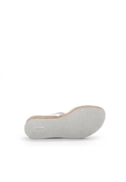 Gabor Sandalen Met Sleehak - Beige Écru -Gabor Schoenen 96176e2beb264096914c89de077b44d2