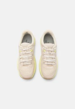 Gabor Comfort Sneakers Laag - Vanille -Gabor Schoenen a4139db7e74044c3a1ffb8388efbab68