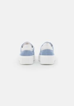 Gabor Comfort Sneakers Laag - Azur/Weiss 11 Gabor Comfort Sneakers Laag - Azur/Weiss -Gabor Schoenen eaf62d0bd39240fe906826c3c2f884e8